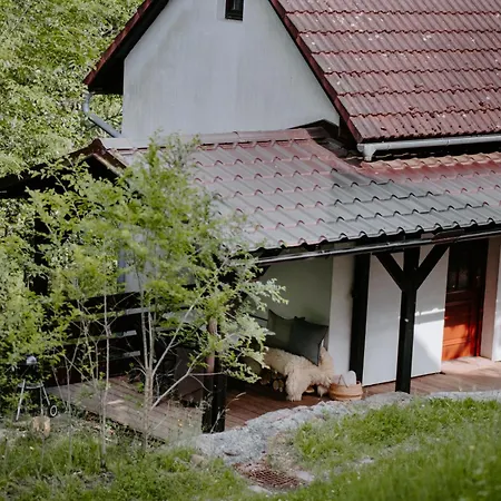 Komora Luzna * Luzna (Zlin)