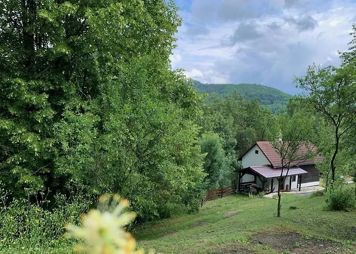 Komora Luzna Tatil Evi Luzna (Zlin)