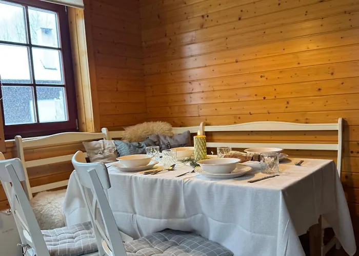 Komora Luzna Tatil Evi *